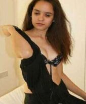 Heena Escorts Service In New Delhi