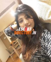 Isaana best call girl in Central Delhi